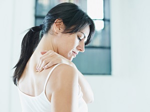 a vállízület összeroppanása fájdalmat okoz térdfájdalom meghosszabbítás során