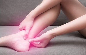 fájdalom a belső felület könyökízületében a második lábujj rheumatoid arthritis